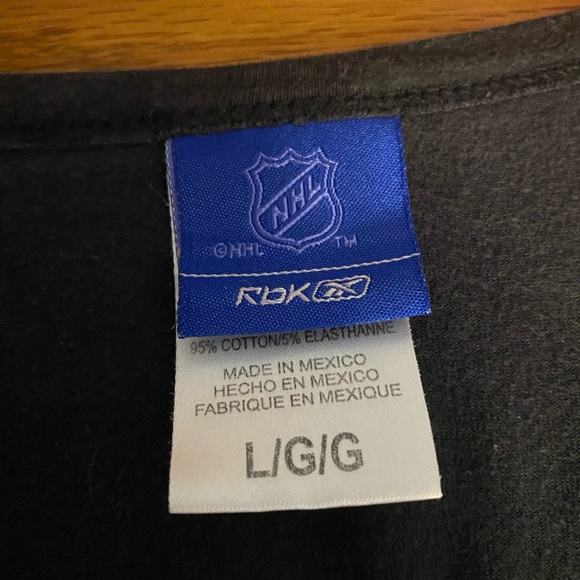 Reebok Pittsburgh Penguins Sweater - Picture 3 of 3